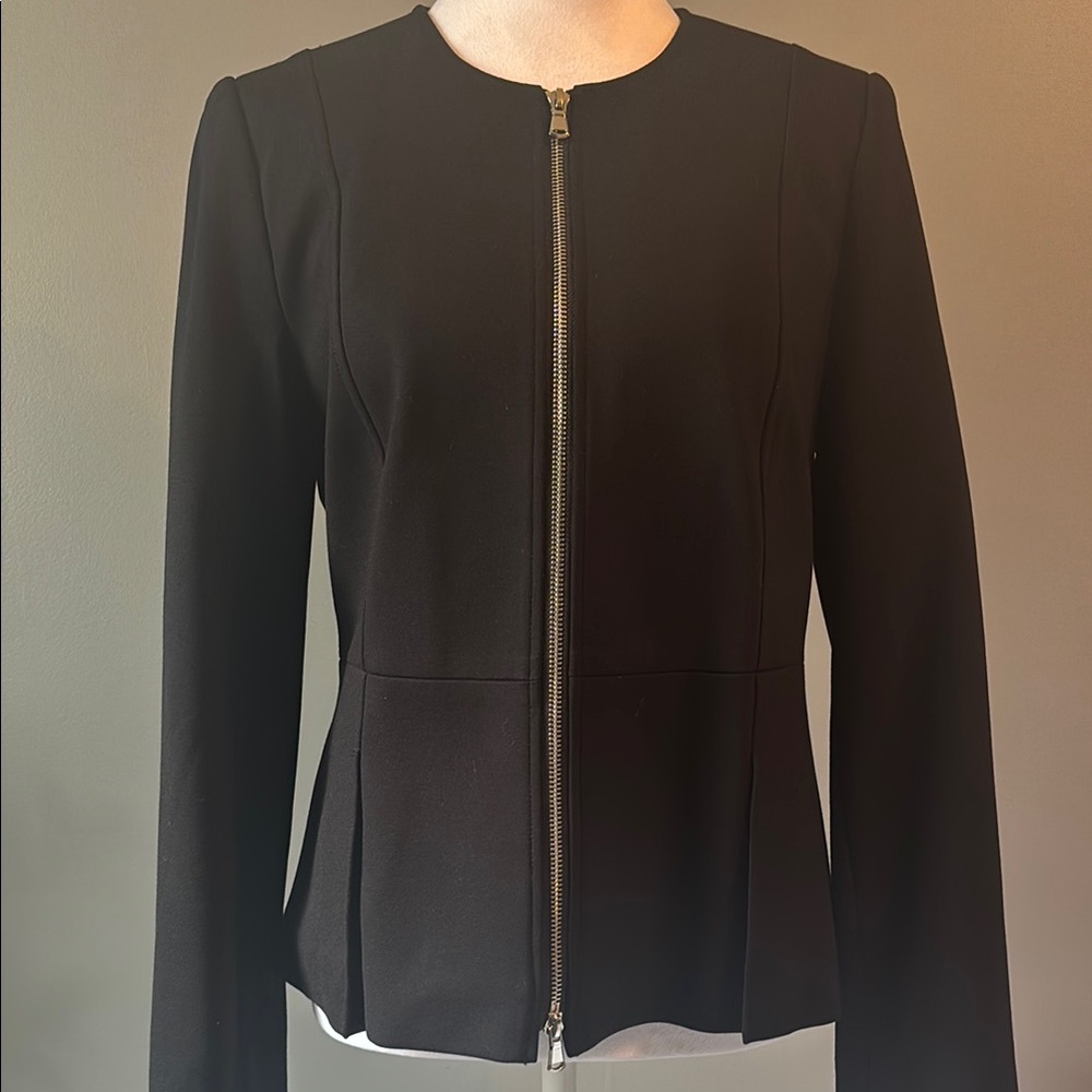 Ellie Black Zippered Blazer